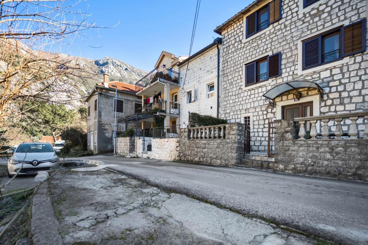 Apartments Sophia Κότορ Εξωτερικό φωτογραφία